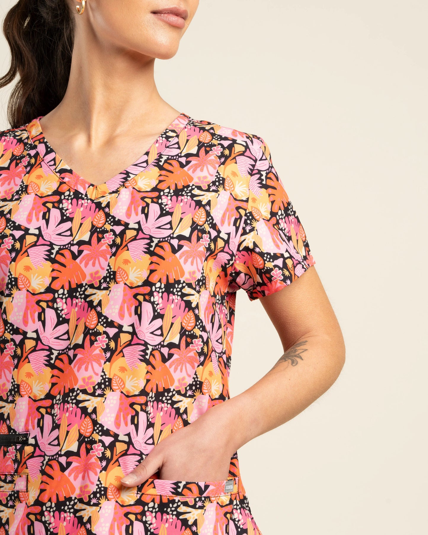 TOP ESTAMPADO TROPICAL